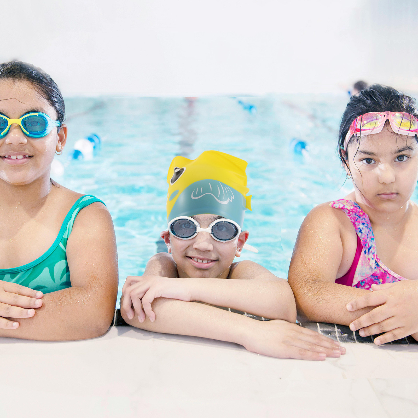 قبعة سباحة للأطفال بتصميم كرتو - مراجعة Swim Hat Silicone وسعره